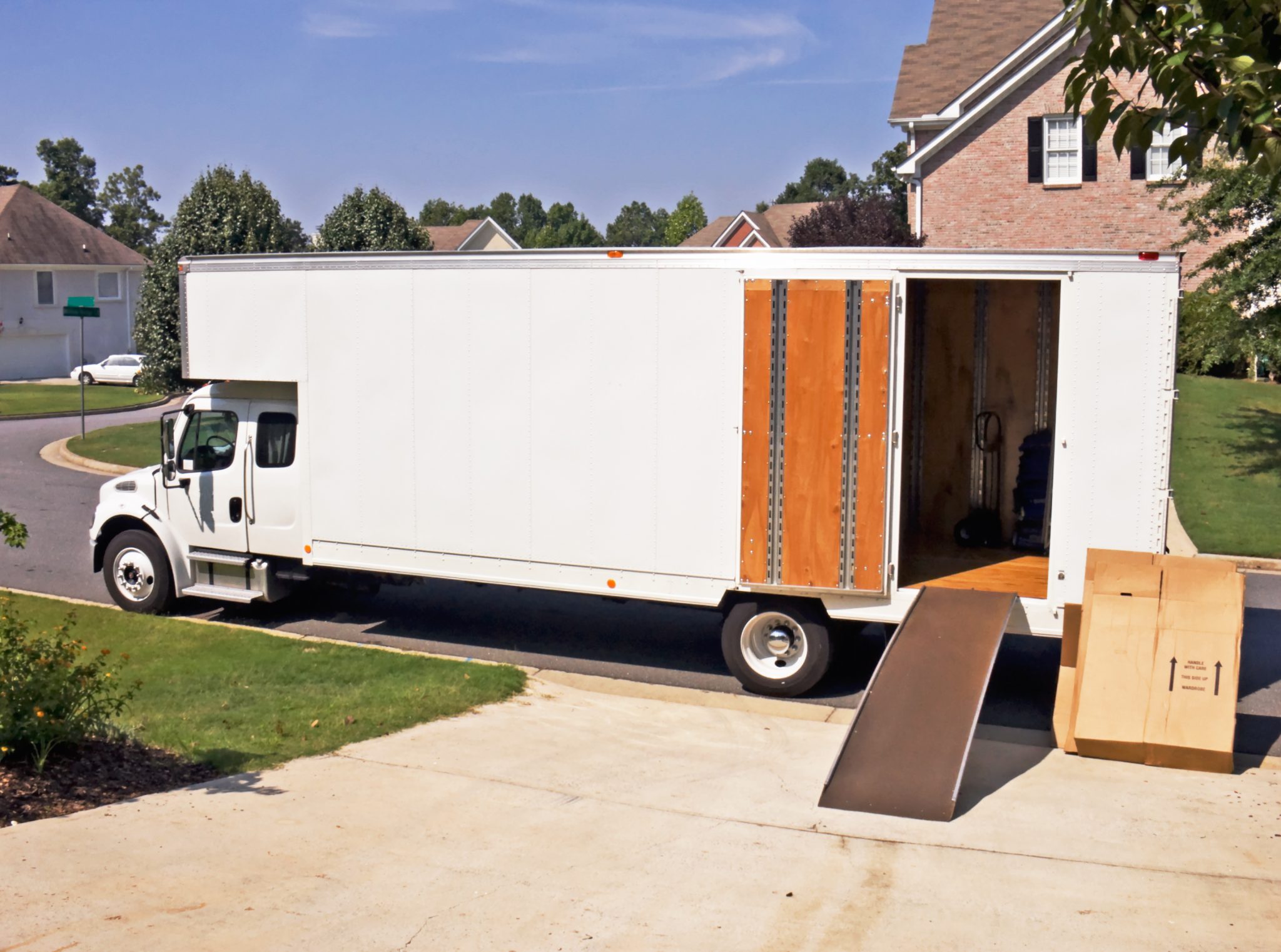 Essential Things to Know Before Renting a Moving Truck  Home movers pro